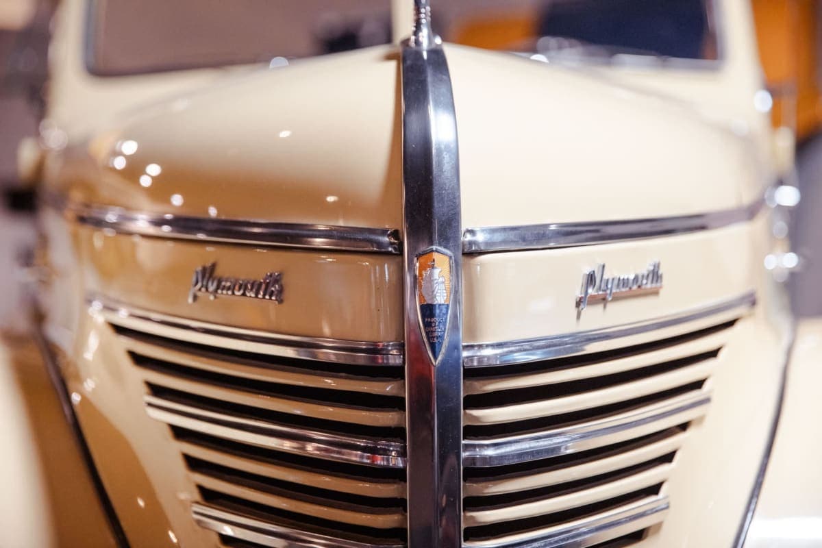 1939 Plymouth — Mayflower badge