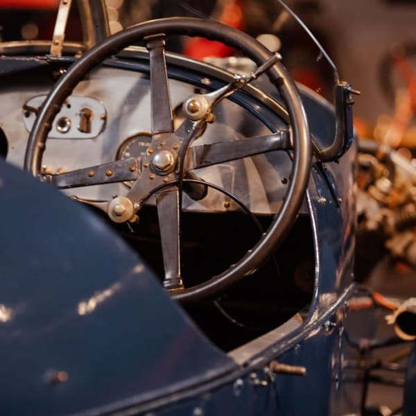 Bugatti steering wheel, blue cockpit