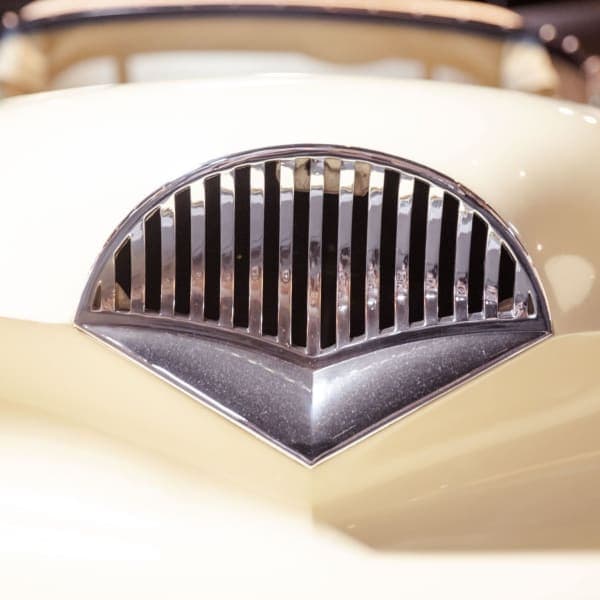 Cream coachwork, fan-shaped grille