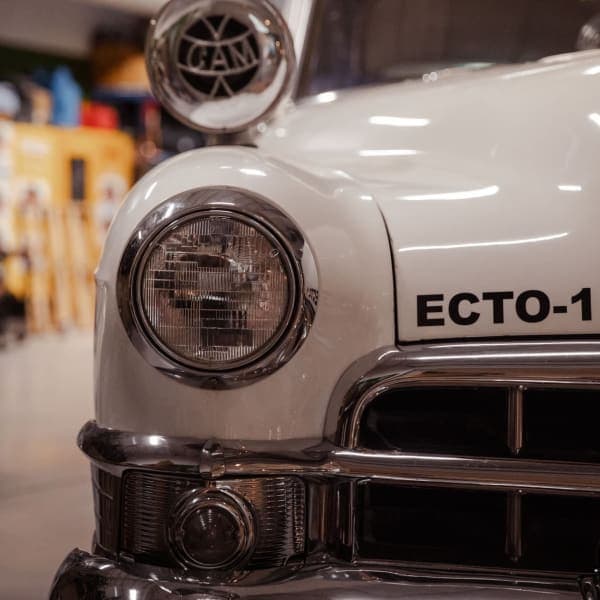ECTO-1, the badge