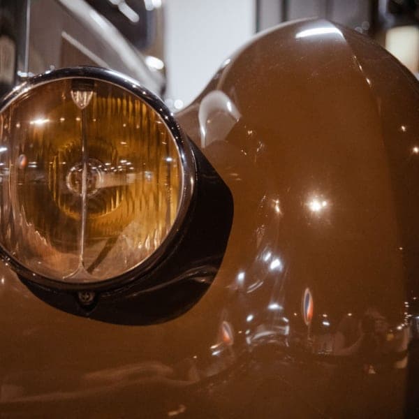 Amber teardrop on chocolate